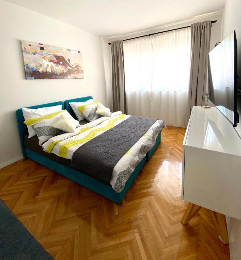 Experience Sibenik Apartments Ngoại thất bức ảnh